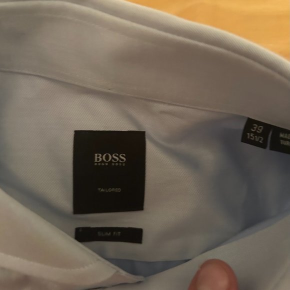 BEAUTIFUL HUGO BOSS light blue dress Shirt (15,5 / 33/34) - Picture 2 of 3